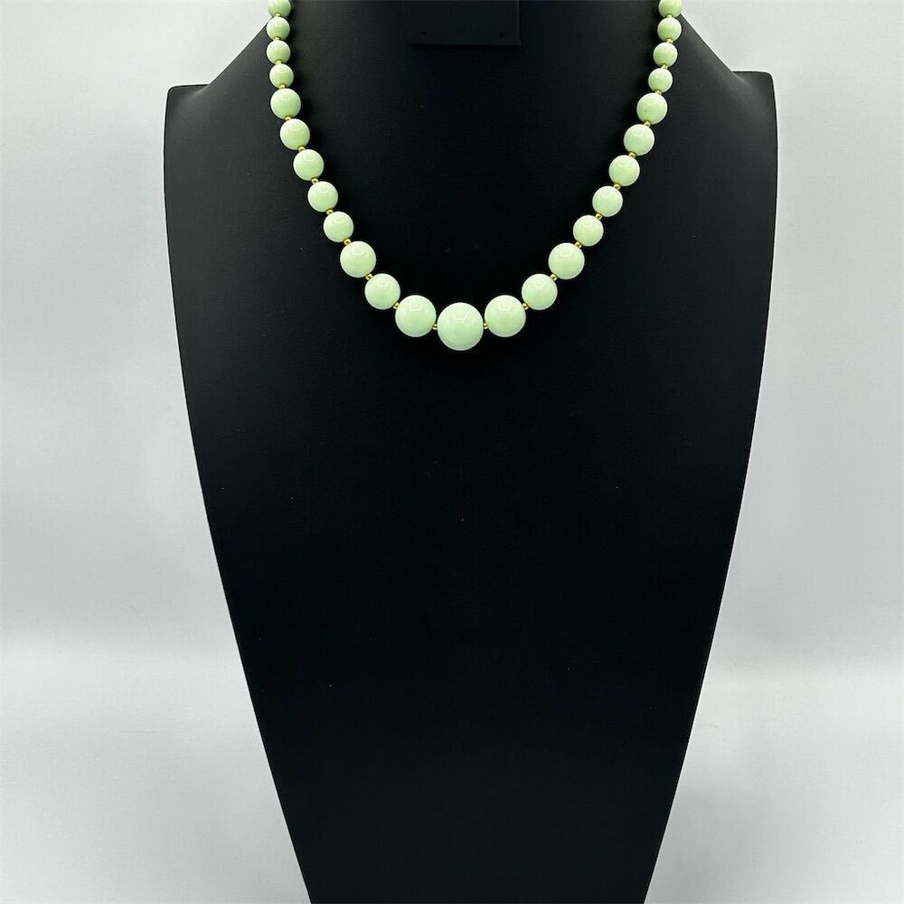 Vintage Light Green Graduated Beaded Necklace Gold Toned Spacers